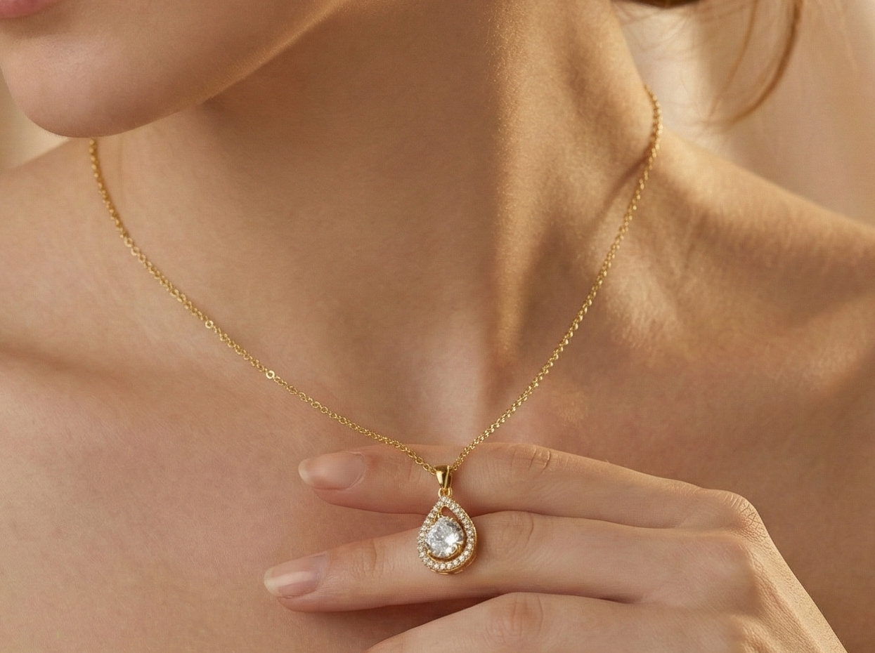 Teardrop Sparkle Necklace