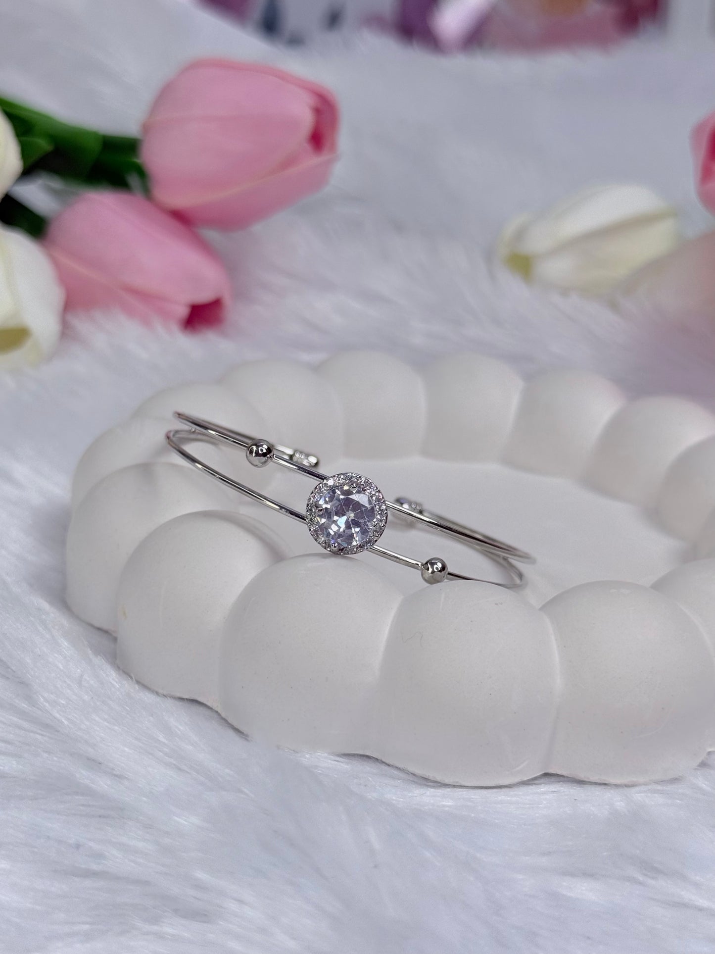 Silver Rounded Bracelet with Gem stoned  | Adjustable Bracelet