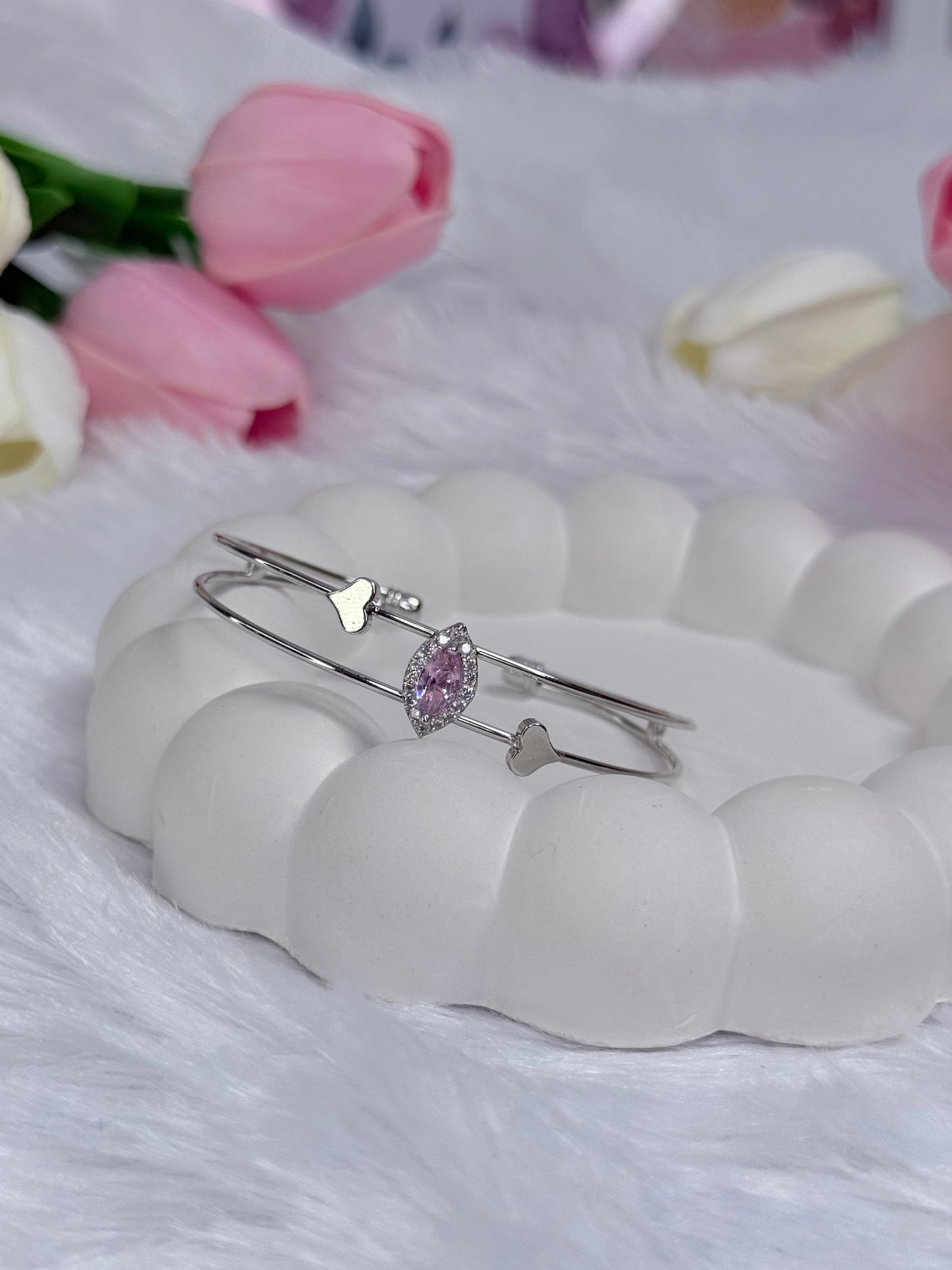 Silver Rounded Bracelet with Gem stoned  | Adjustable Bracelet