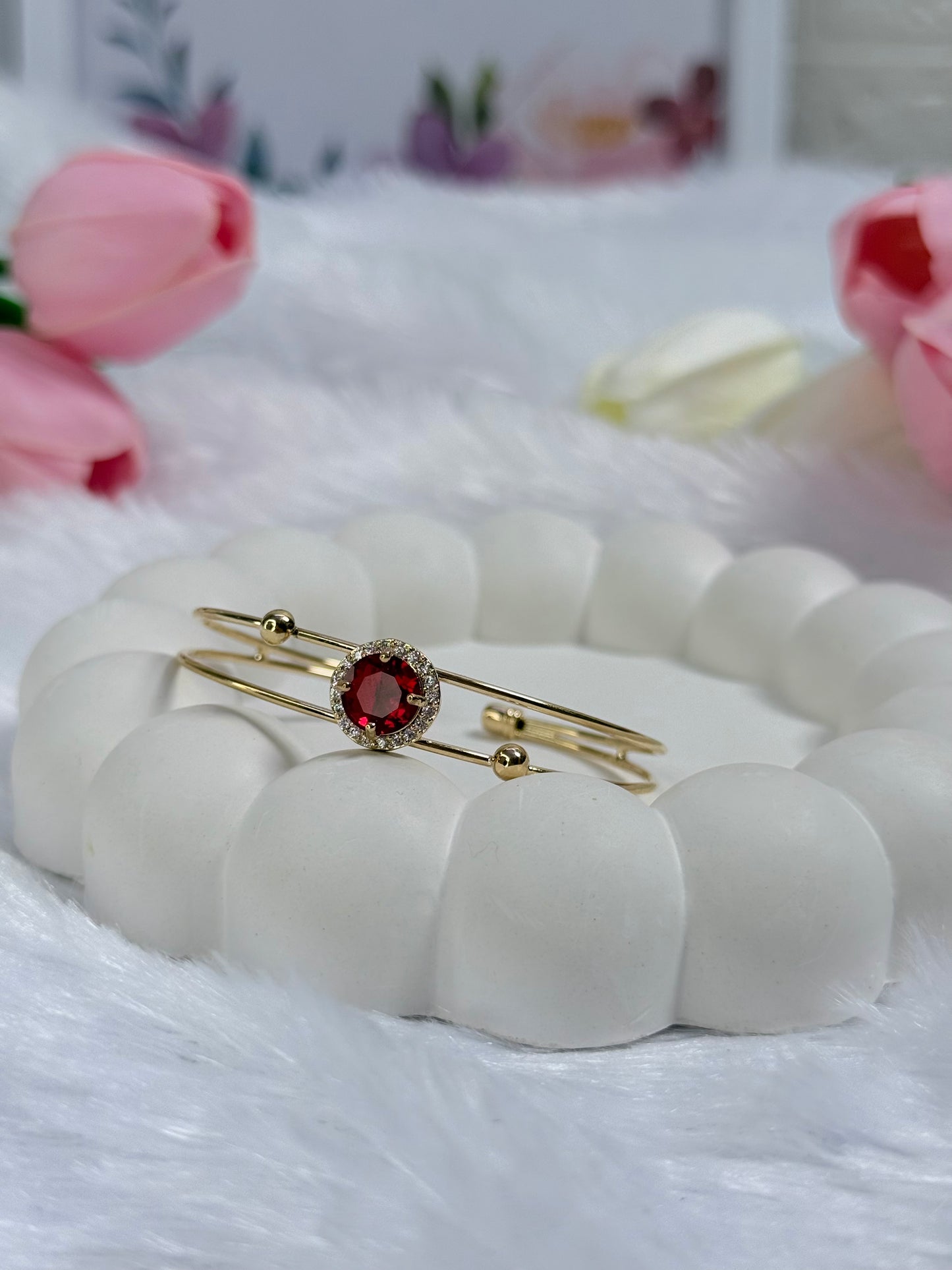 Gold Rounded Bracelet with Gem stoned  | Adjustable Bracelet