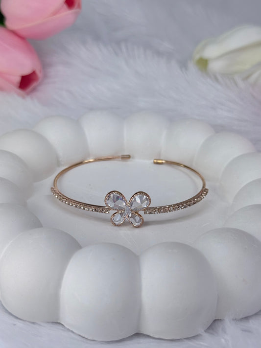 Adjustable Butterfly Bracelet | Anti-Tarnish