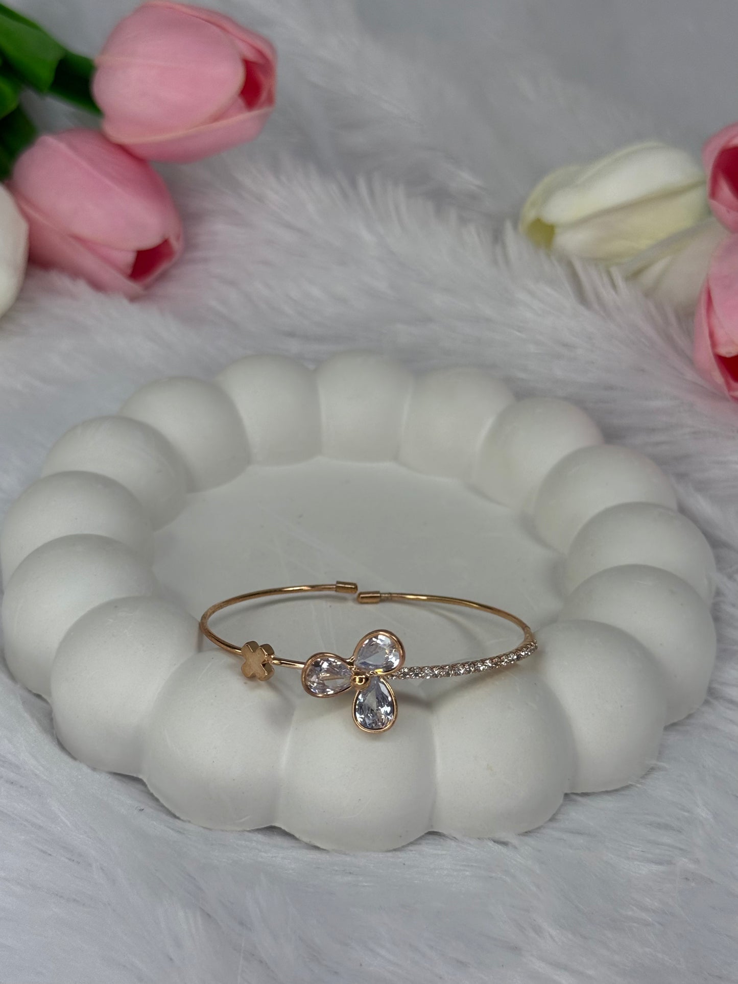 Tuberose Flower Bracelet with Gem stoned  | Adjustable Bracelet