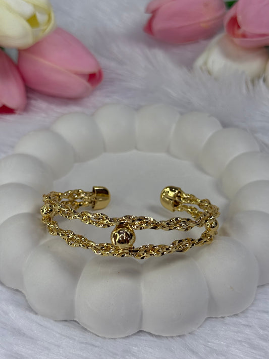 Gold-colored cuff bracelet | Adjustable Cuff