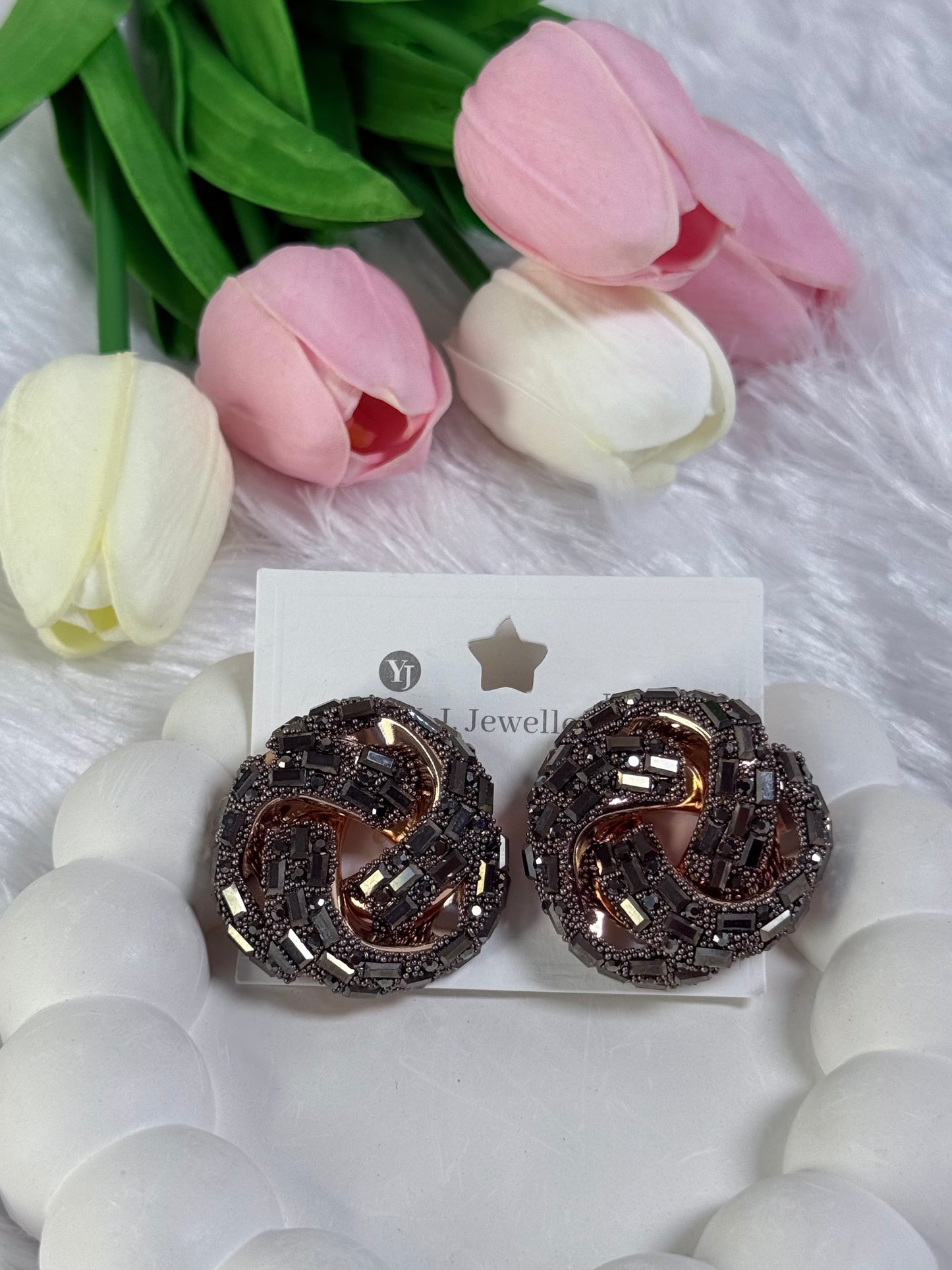 Spiral Shaped stoned earing
