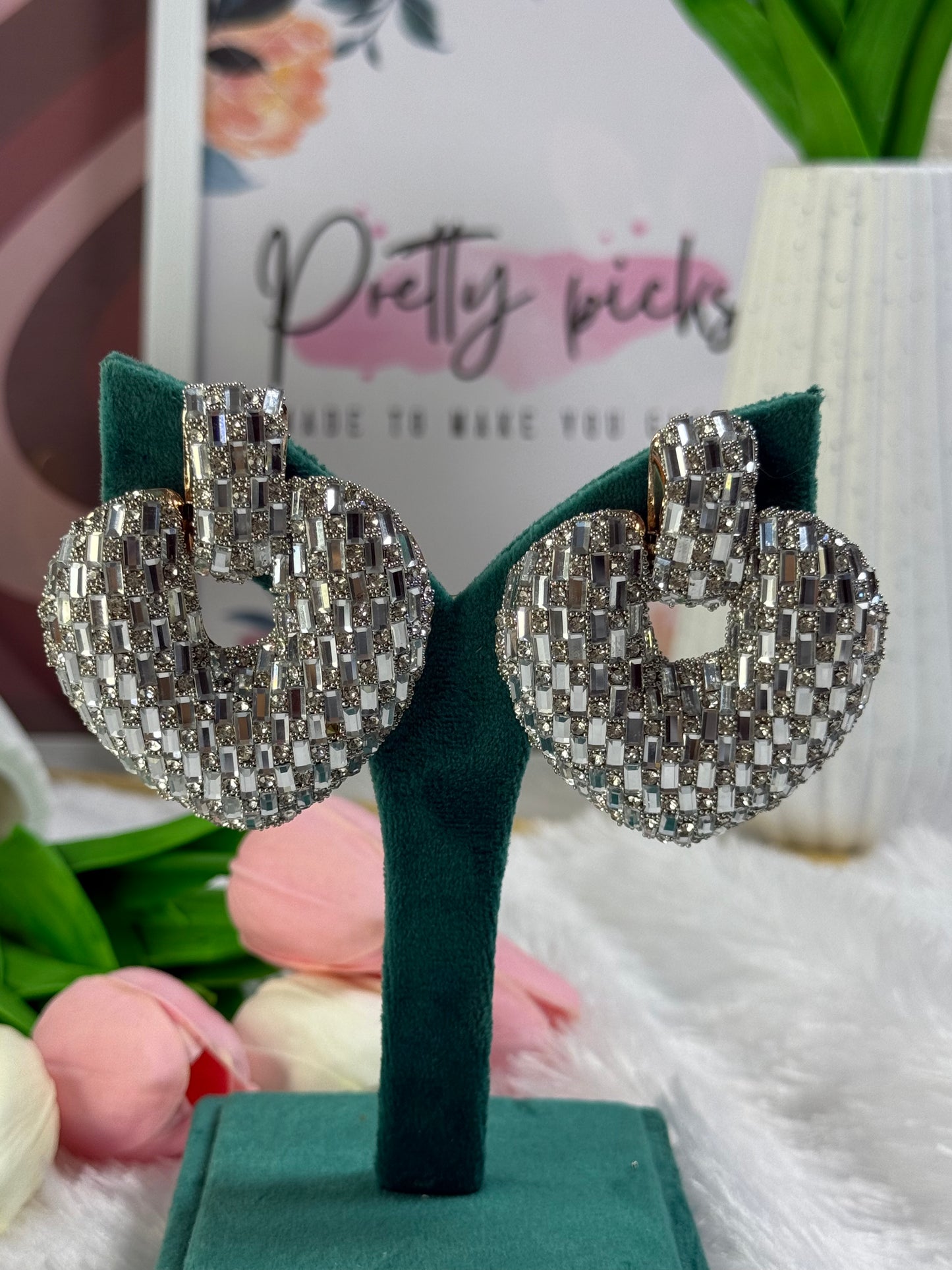 Heart-Shaped Stud Earrings with Dark Crystals